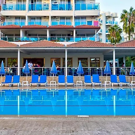 Blue Fish Ξενοδοχείο 4*